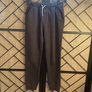 GENTLY USED SOVEREIGN CODES YOUTH BOYS SIZE 14-16 BLACK SWEATPANTS
